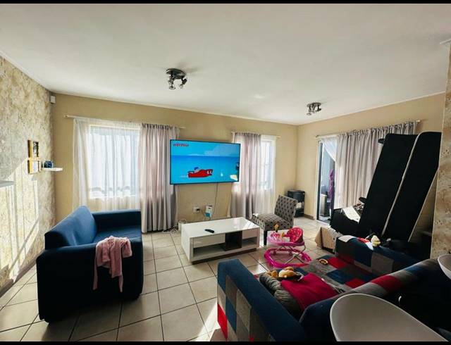 2 BEDROOM APARTMENT FOR SALE IN JACKAL CREEK GOLF ESTATE